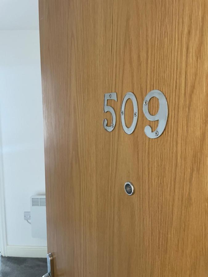 #0509 Two Bedroom Serviced Apartment- Free Parking Derby Luaran gambar